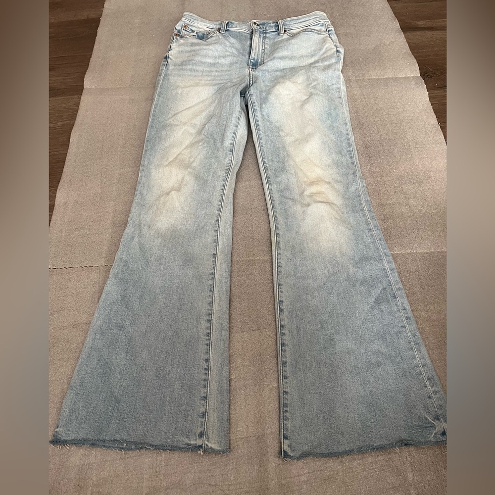 [W29Ins30”]Pistola Revolve Light Blue Lennon Boot Leg Jeans